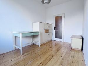 Prodej bytu 3+1, Pardubice - Bílé Předměstí, Sezemická, 73 m2