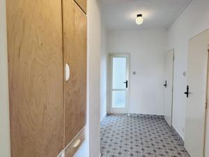 Prodej bytu 3+1, Pardubice - Bílé Předměstí, Sezemická, 73 m2