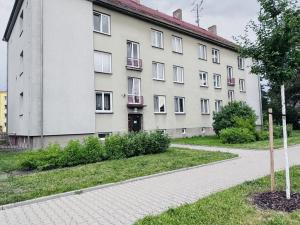 Prodej bytu 3+1, Pardubice - Bílé Předměstí, Sezemická, 73 m2