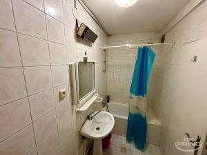 Pronájem bytu 1+kk, Praha - Hlubočepy, Pod Ateliéry, 40 m2