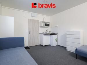 Pronájem bytu 1+kk, Brno - Dolní Heršpice, Bernáčkova, 16 m2