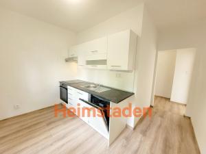 Pronájem bytu 3+1, Havířov - Město, Žákovská, 66 m2