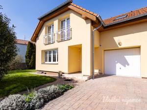 Pronájem bytu 5+kk, Praha - Kolovraty, Meduňková, 150 m2