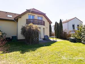 Pronájem bytu 5+kk, Praha - Kolovraty, Meduňková, 150 m2