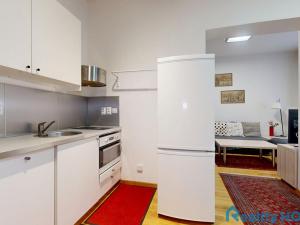 Prodej bytu 3+kk, Praha - Vyšehrad, Neklanova, 56 m2