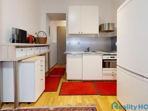 Prodej bytu 3+kk, Praha - Vyšehrad, Neklanova, 56 m2