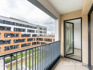 Pronájem bytu 2+kk, Praha - Hloubětín, Poděbradská, 59 m2