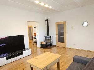 Prodej rodinného domu, Vlkaneč, 160 m2