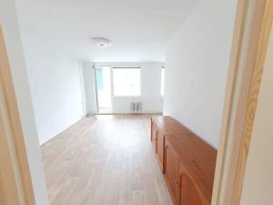 Pronájem bytu 3+kk, Praha - Podolí, Kaplická, 60 m2
