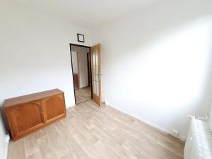Pronájem bytu 3+kk, Praha - Podolí, Kaplická, 60 m2