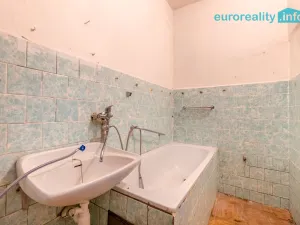 Prodej bytu 2+1, Česká Lípa, 5. května, 77 m2