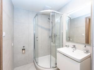 Pronájem bytu 1+kk, Praha - Háje, Výstavní, 33 m2
