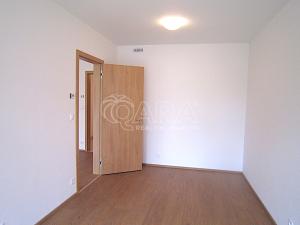 Pronájem bytu 2+kk, Praha - Háje, Sochorcova, 67 m2