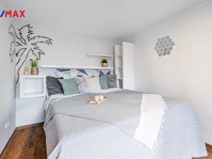 Prodej rodinného domu, Byšice, 5. května, 300 m2