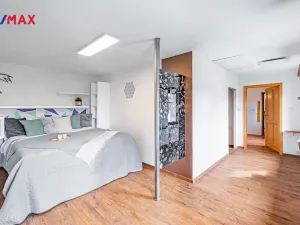 Prodej rodinného domu, Byšice, 5. května, 300 m2