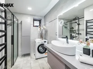 Prodej rodinného domu, Byšice, 5. května, 300 m2