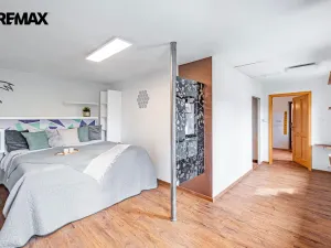 Prodej rodinného domu, Byšice, 5. května, 300 m2