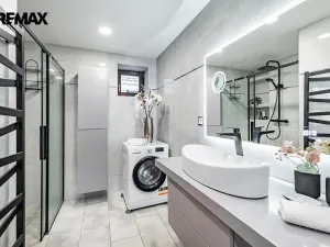 Prodej rodinného domu, Byšice, 5. května, 300 m2