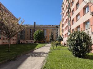 Prodej bytu 2+1, Teplice - Trnovany, U Vlastního krbu, 61 m2
