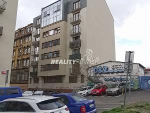 Pronájem bytu 1+kk, Praha - Libeň, Na kopečku, 41 m2