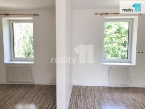 Pronájem bytu 2+kk, Praha - Hrdlořezy, Českobrodská, 75 m2