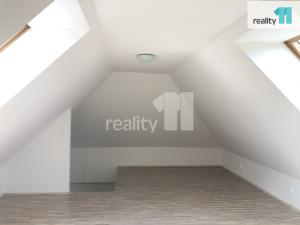 Pronájem bytu 2+kk, Praha - Hrdlořezy, Českobrodská, 75 m2