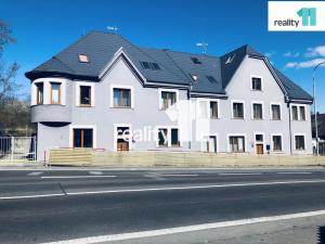 Pronájem bytu 2+kk, Praha - Hrdlořezy, Českobrodská, 75 m2