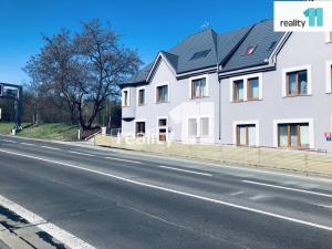 Pronájem bytu 2+kk, Praha - Hrdlořezy, Českobrodská, 75 m2
