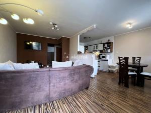 Prodej bytu 4+1, Čelákovice, Na Stráni, 81 m2