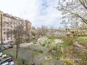 Pronájem bytu 2+kk, Praha - Nusle, Čestmírova, 43 m2