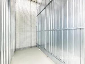 Pronájem bytu 1+kk, Praha - Holešovice, V háji, 43 m2