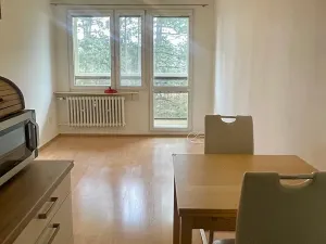 Pronájem bytu 2+kk, Praha - Hostivař, Bruslařská, 39 m2