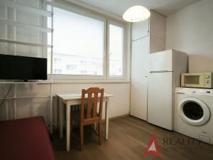 Pronájem bytu 1+1, Jihlava, Královský vršek, 38 m2