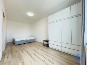 Pronájem bytu 2+kk, Plzeň - Jižní Předměstí, Kotkova, 35 m2