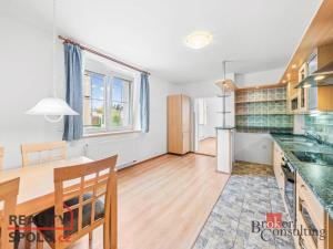 Prodej rodinného domu, Chrást, Vilová, 242 m2