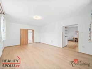 Prodej rodinného domu, Chrást, Vilová, 242 m2