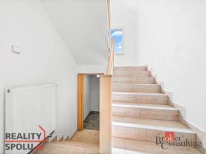 Prodej rodinného domu, Chrást, Vilová, 242 m2