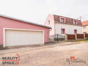 Prodej rodinného domu, Chrást, Vilová, 242 m2