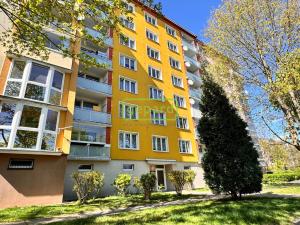 Prodej bytu 1+1, Karlovy Vary, Buchenwaldská, 36 m2