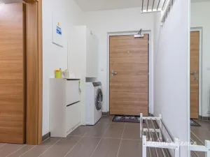 Pronájem bytu 1+kk, Praha - Hloubětín, Modrého, 33 m2