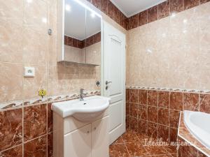 Pronájem bytu 3+kk, Praha - Zbraslav, Paškova, 59 m2