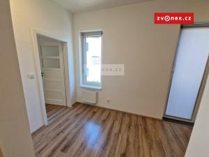 Pronájem bytu 2+kk, Brno - Trnitá, Křenová, 67 m2