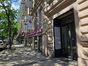 Pronájem obchodního prostoru, Praha - Radlice, Radlická, 511 m2