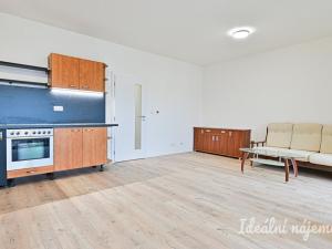 Pronájem bytu 2+kk, Brno, Mášova, 69 m2