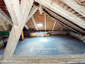 Prodej rodinného domu, Znojmo, Horní Česká, 300 m2