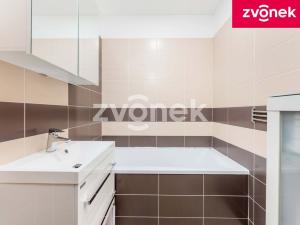 Prodej bytu 3+1, Zlín, Slezská, 73 m2