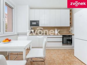Prodej bytu 3+1, Zlín, Na Honech II, 64 m2