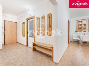Prodej bytu 3+1, Zlín, Na Honech II, 64 m2