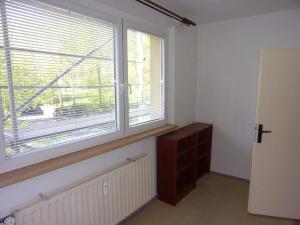 Prodej bytu 3+1, Nový Bor, Wolkerova, 59 m2
