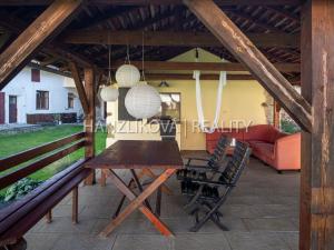 Prodej zemědělského objektu, Pištín, 200 m2